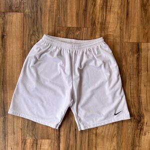 Nike Men's Classic white Athletic Sports Shorts